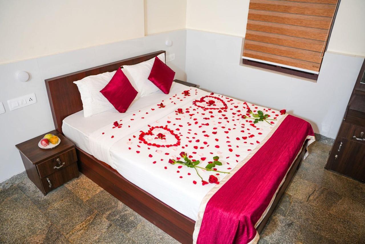 Clay Resort By Bestinn Leisure - Wayanad Padinjarathara Esterno foto