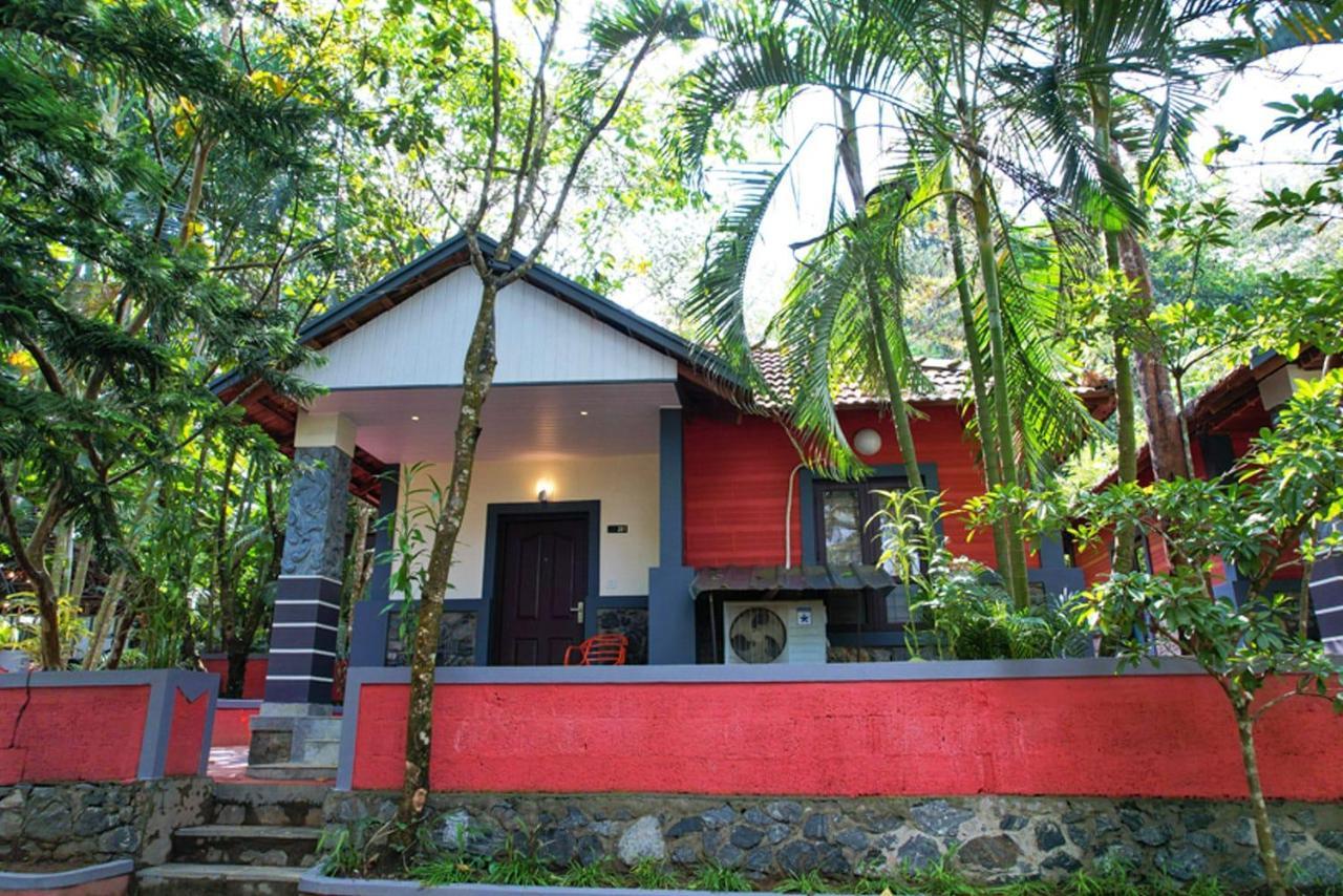 Clay Resort By Bestinn Leisure - Wayanad Padinjarathara Esterno foto
