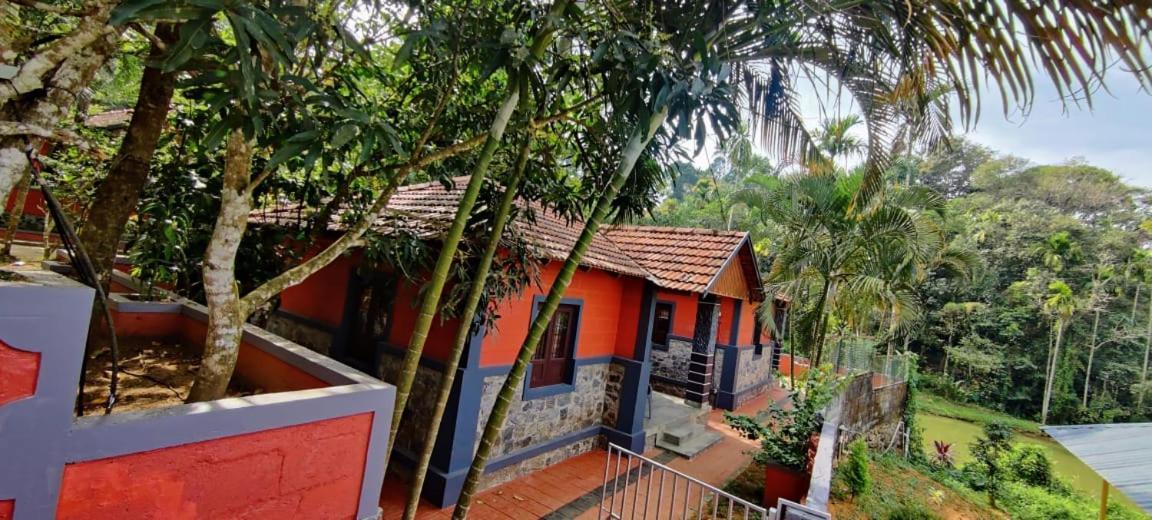 Clay Resort By Bestinn Leisure - Wayanad Padinjarathara Esterno foto