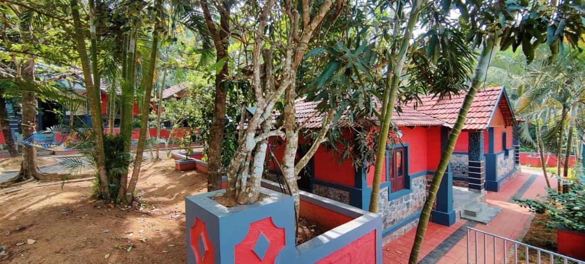 Clay Resort By Bestinn Leisure - Wayanad Padinjarathara Esterno foto