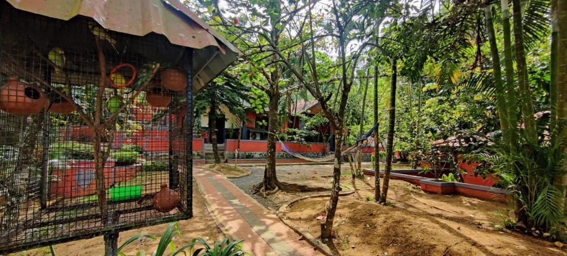 Clay Resort By Bestinn Leisure - Wayanad Padinjarathara Esterno foto
